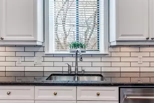 3835 Cole Ave, Dallas, TX 75204 - Photo 15