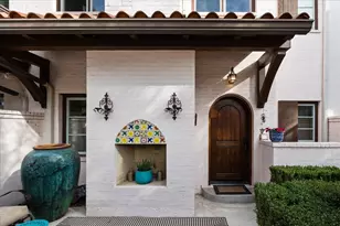 271 Casa Blanca Ave, Fort Worth, TX 76107 - Photo 7