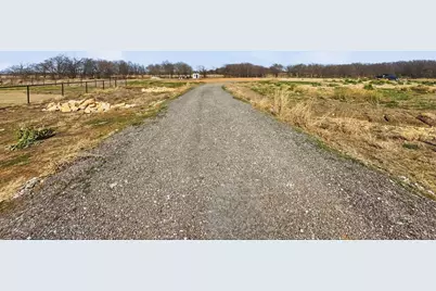 11106 Fm 1173, Krum, TX 76249 - Photo 9