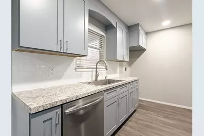 549 NW Hillery Street, Burleson, TX 76028 - Photo 9