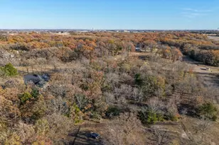 100 Oakmont Dr, Mabank, TX 75147 - Photo 17