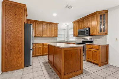 1689 W Tate Avenue, Robinson, TX 76706 - Photo 11