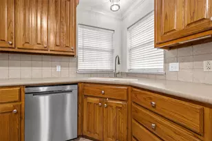 1689 W Tate Ave, Robinson, TX 76706 - Photo 13