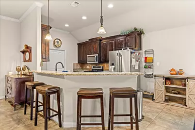 134 Donna Circle, Granbury, TX 76049 - Photo 9