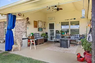 134 Donna Cir, Granbury, TX 76049 - Photo 27