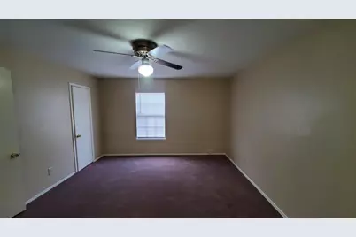 1125 Greenbriar Lane, Lancaster, TX 75146 - Photo 7