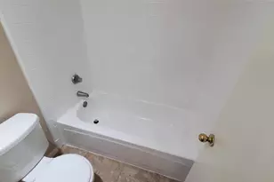 1125 Greenbriar Ln, Lancaster, TX 75146 - Photo 9