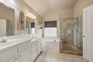 2640 Wickersham Ct, Grapevine, TX 76051 - Photo 23
