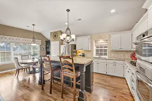 2640 Wickersham Ct, Grapevine, TX 76051 - Photo 13