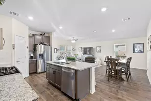 701 Gallop Dr, Princeton, TX 75407 - Photo 11