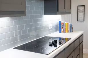 642 Sandiford Ct, Mansfield, TX 76063 - Photo 7