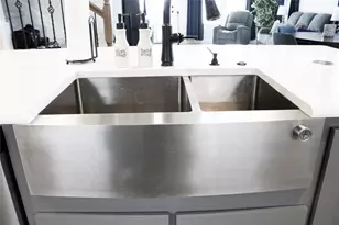 642 Sandiford Ct, Mansfield, TX 76063 - Photo 13