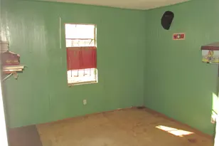 607 Pineland St, Pittsburg, TX 75686 - Photo 15