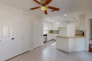 5425 Bryce Canyon Dr, Fort Worth, TX 76137 - Photo 17