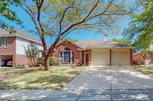 5425 Bryce Canyon Dr, Fort Worth, TX 76137 - Photo 1