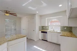 5425 Bryce Canyon Dr, Fort Worth, TX 76137 - Photo 13