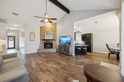 6641 Sunny Hill Drive, Watauga, TX 76148 - Photo 5