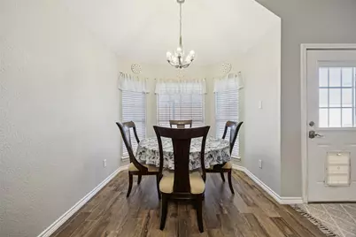 6641 Sunny Hill Drive, Watauga, TX 76148 - Photo 11