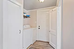 415 W Jefferson St, Waxahachie, TX 75165 - Photo 11