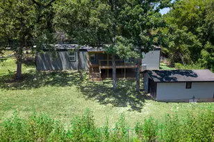 721 Queens Dr, Tool, TX 75143 - Photo 3