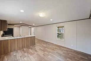 721 Queens Dr, Tool, TX 75143 - Photo 5