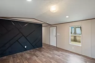 721 Queens Dr, Tool, TX 75143 - Photo 9