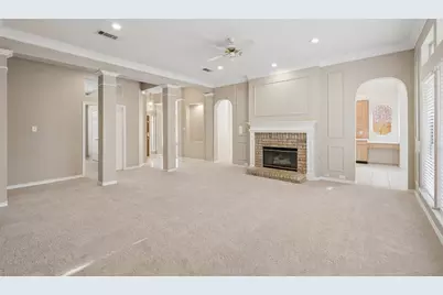 2113 Brentcove Drive, Grapevine, TX 76051 - Photo 11