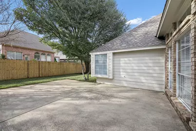 2113 Brentcove Drive, Grapevine, TX 76051 - Photo 31