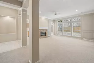 2113 Brentcove Dr, Grapevine, TX 76051 - Photo 9