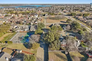 6814 Dolphin Cir, Rowlett, TX 75088 - Photo 21