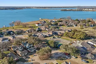 6814 Dolphin Cir, Rowlett, TX 75088 - Photo 17