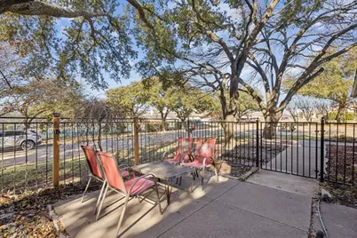 6814 Dolphin Circle, Rowlett, TX 75088 - Photo 13