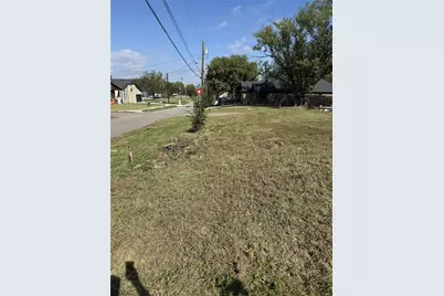 2325 Stevens Street, Greenville, TX 75401 - Photo 3