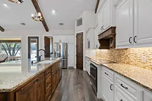 1211 County Rd 1024, Glen Rose, TX 76043 - Photo 13