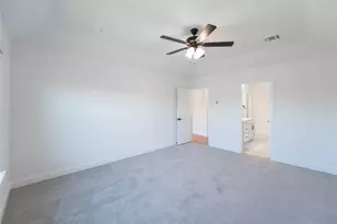 2212 Valencia Dr, Little Elm, TX 75068 - Photo 9