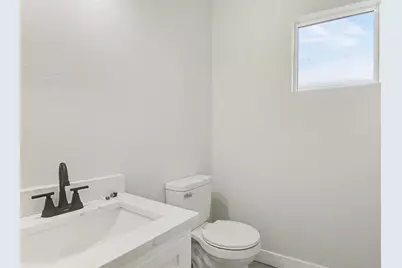 2705 12th Street, Fort Worth, TX 76111 - Photo 9