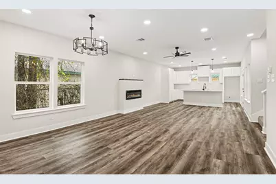 2705 12th Street, Fort Worth, TX 76111 - Photo 3