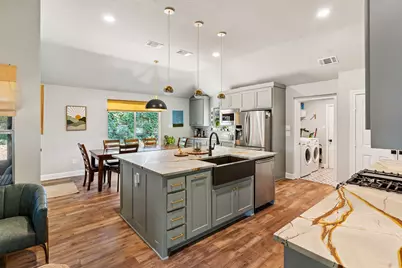 3422 Mercury Drive, Grapevine, TX 76051 - Photo 7