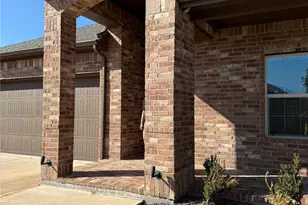 1908 Albany Ln, Cleburne, TX 76033 - Photo 5