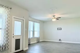 1908 Albany Ln, Cleburne, TX 76033 - Photo 19