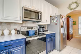 435 Arbor Lawn Dr, Burleson, TX 76028 - Photo 25