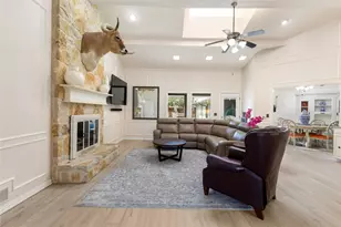 6818 Southpoint Dr, Dallas, TX 75248 - Photo 9