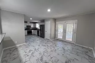 900 NW 11th St, Mineral Wells, TX 76067 - Photo 5