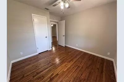 900 NW 11th Street, Mineral Wells, TX 76067 - Photo 17