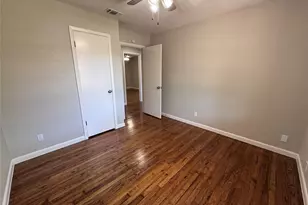 900 NW 11th St, Mineral Wells, TX 76067 - Photo 17