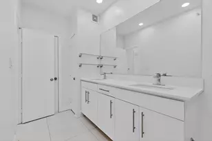 4414 Cedar Springs Rd, Dallas, TX 75219 - Photo 21