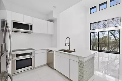 4414 Cedar Springs Road #325, Dallas, TX 75219 - Photo 5