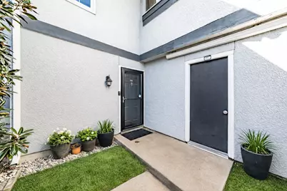 623 Ridgeline Drive, Hurst, TX 76053 - Photo 3