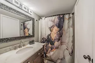 623 Ridgeline Dr, Hurst, TX 76053 - Photo 21