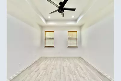 5609 San Jacinto Drive, Granbury, TX 76048 - Photo 15